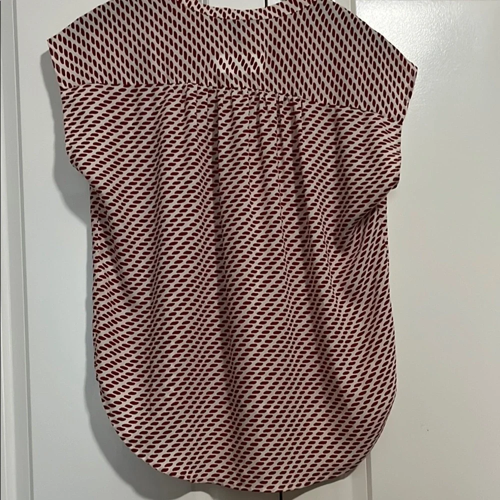 NWOT Banana Republic Asymmetrical Red and White Cap Sleeve Top - Picture 5 of 7